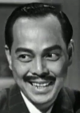 何少雄